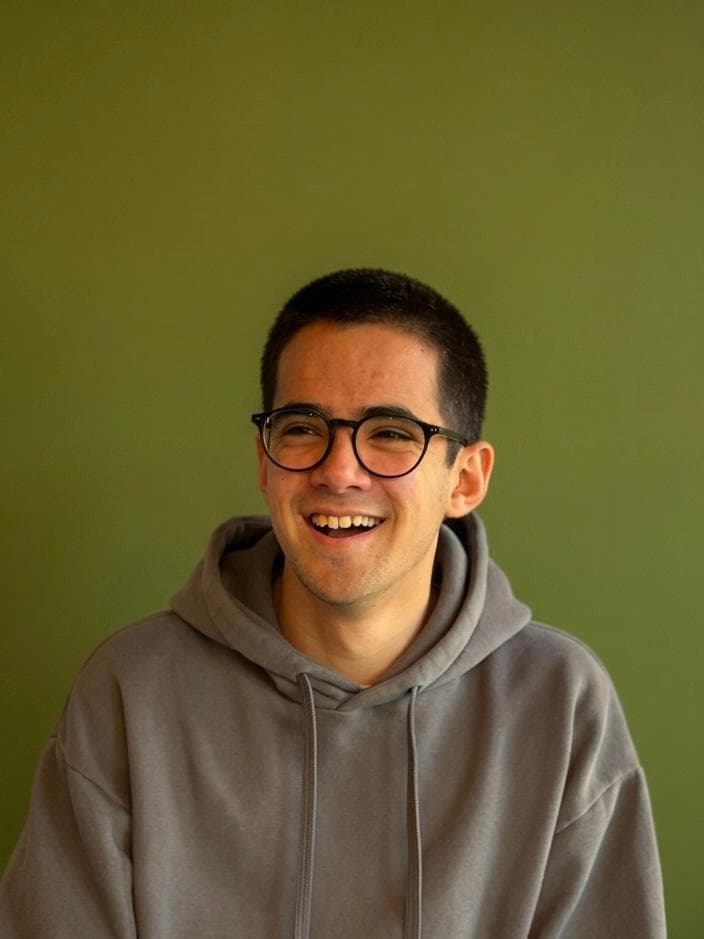 Portrait of Oriol, creator of Noteid for learning music theory